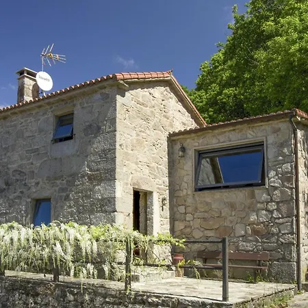 בית כפרי Casa De Afora Casa Con Piscina Y Jacuzzi Privados סנטיאגו דה קומפוסטלה