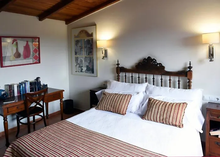 Casa De Afora Casa Con Piscina Y Jacuzzi Privados * סנטיאגו דה קומפוסטלה