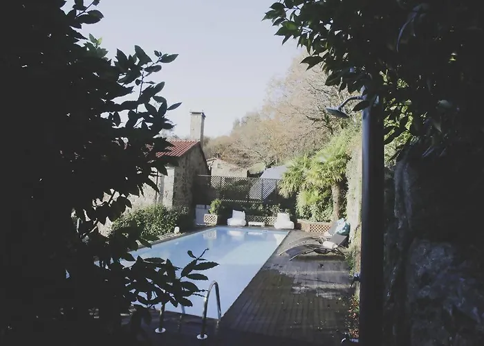 Casa De Afora Casa Con Piscina Y Jacuzzi Privados Σαντιάγο ντε Κομποστέλα